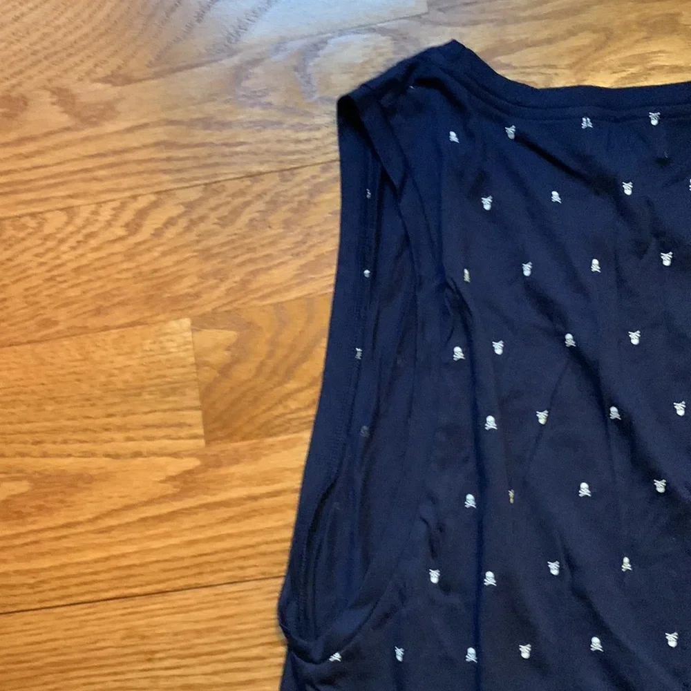 NWT 🏴☠️ Soulcycle x Sundry Navy Blue Skull Print Tank. size S - Picture 5 of 7